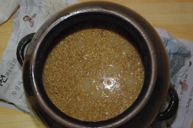 밑술발효중.JPG